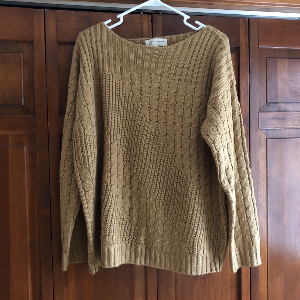 Light Brown Sweater, L.